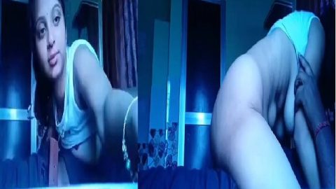 Virgin girlfriend riding dick of boyfriend viral MMS