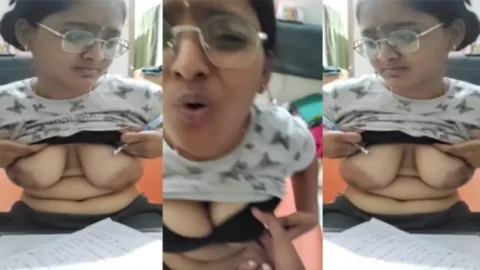 Cute Girl Showing Boobs To Home Tutor