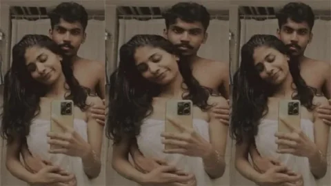 Mallu Young Couple Enjoying