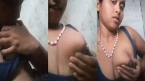 South Indian girl playing with her soft boobs on cam Desi Porn MMS